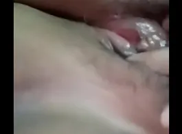 mutthi maarte hue sex video